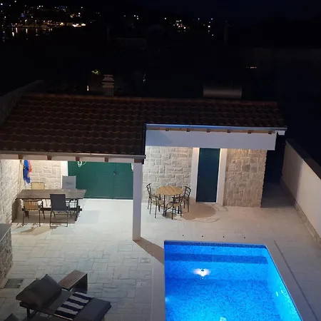 Appartement Jerka Vinišće