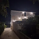 Appartement Jerka Vinišće