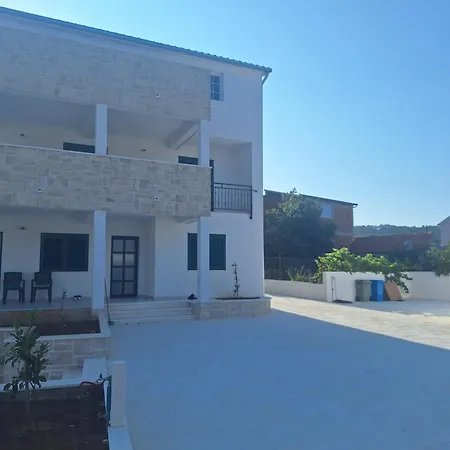 Apartment Jerka Vinišće