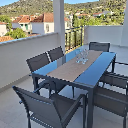 Jerka * Vinišće