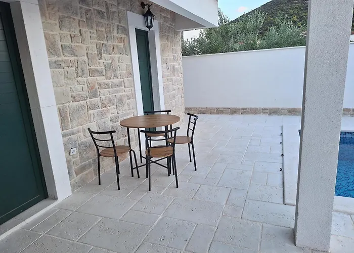 Jerka Apartamento Vinišće